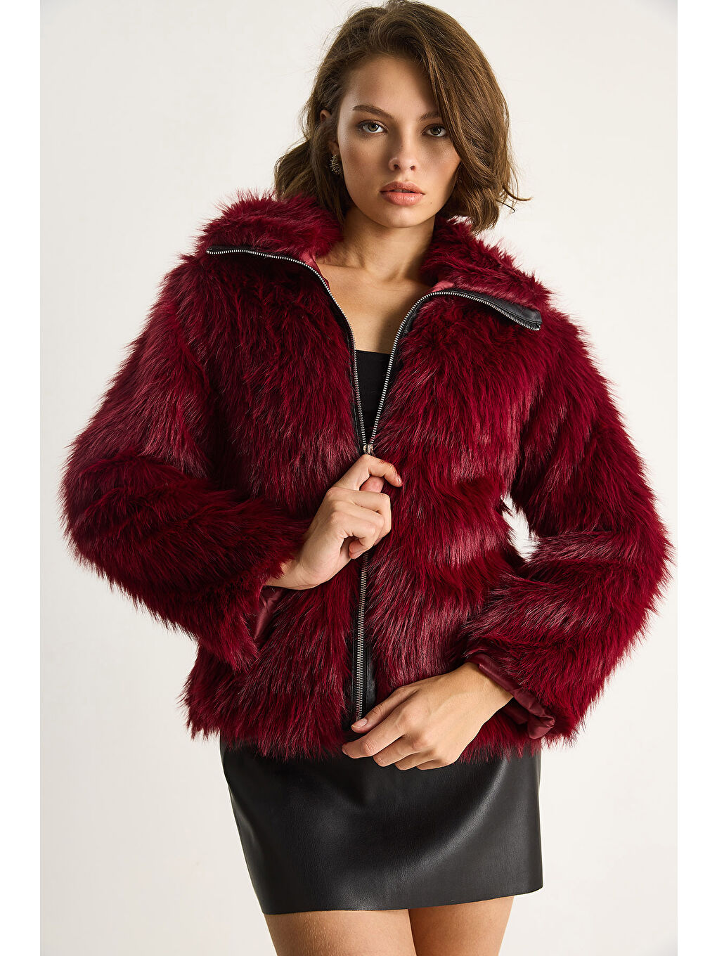 Bordo Kadın Fermuarı Deri Detaylı Astarlı Kürk Mont-5