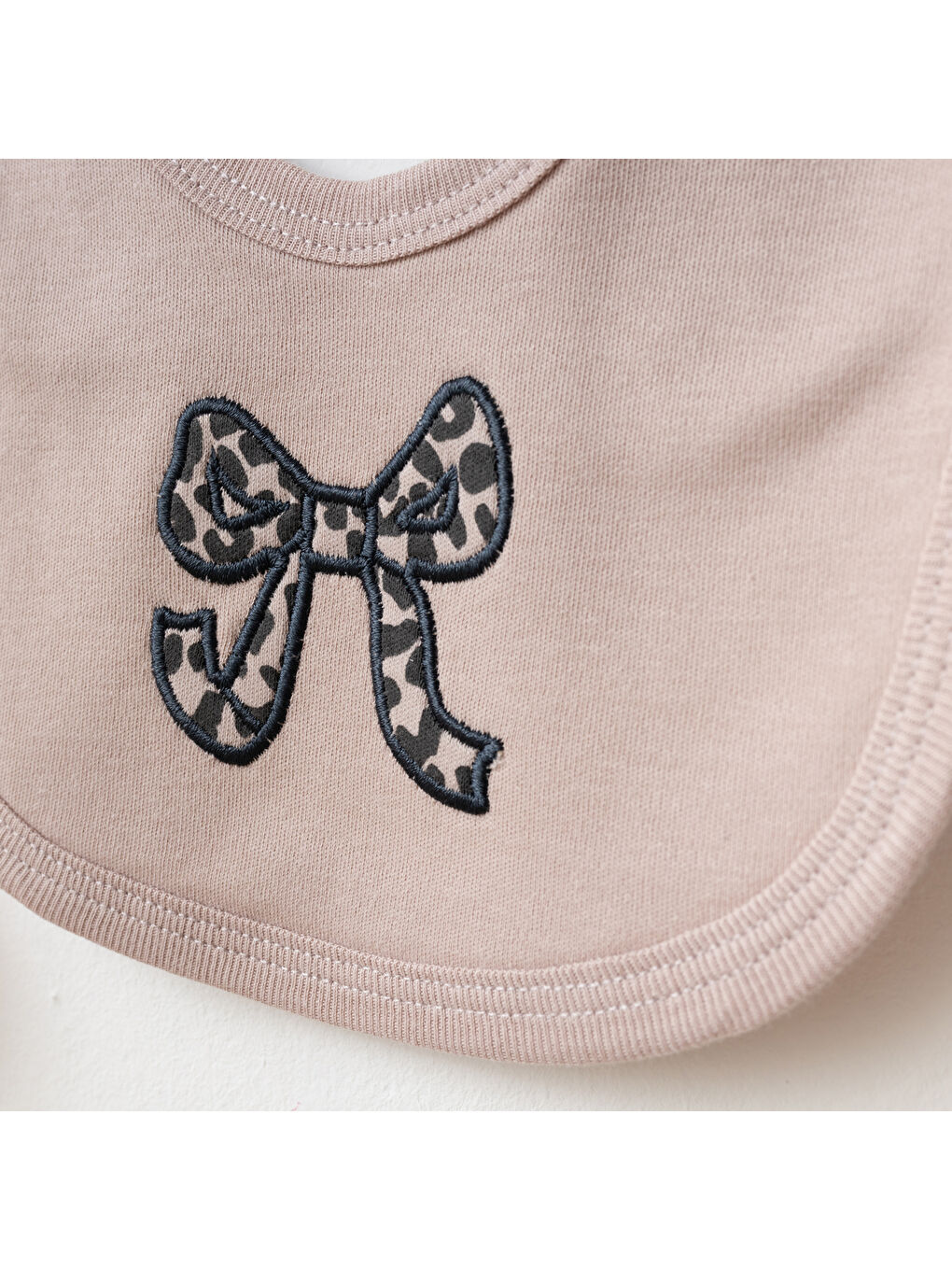 Bej Kız Bebek Nakışlı 5' Li Hastane Çıkış Seti 0 Ay - 3 Ay-1