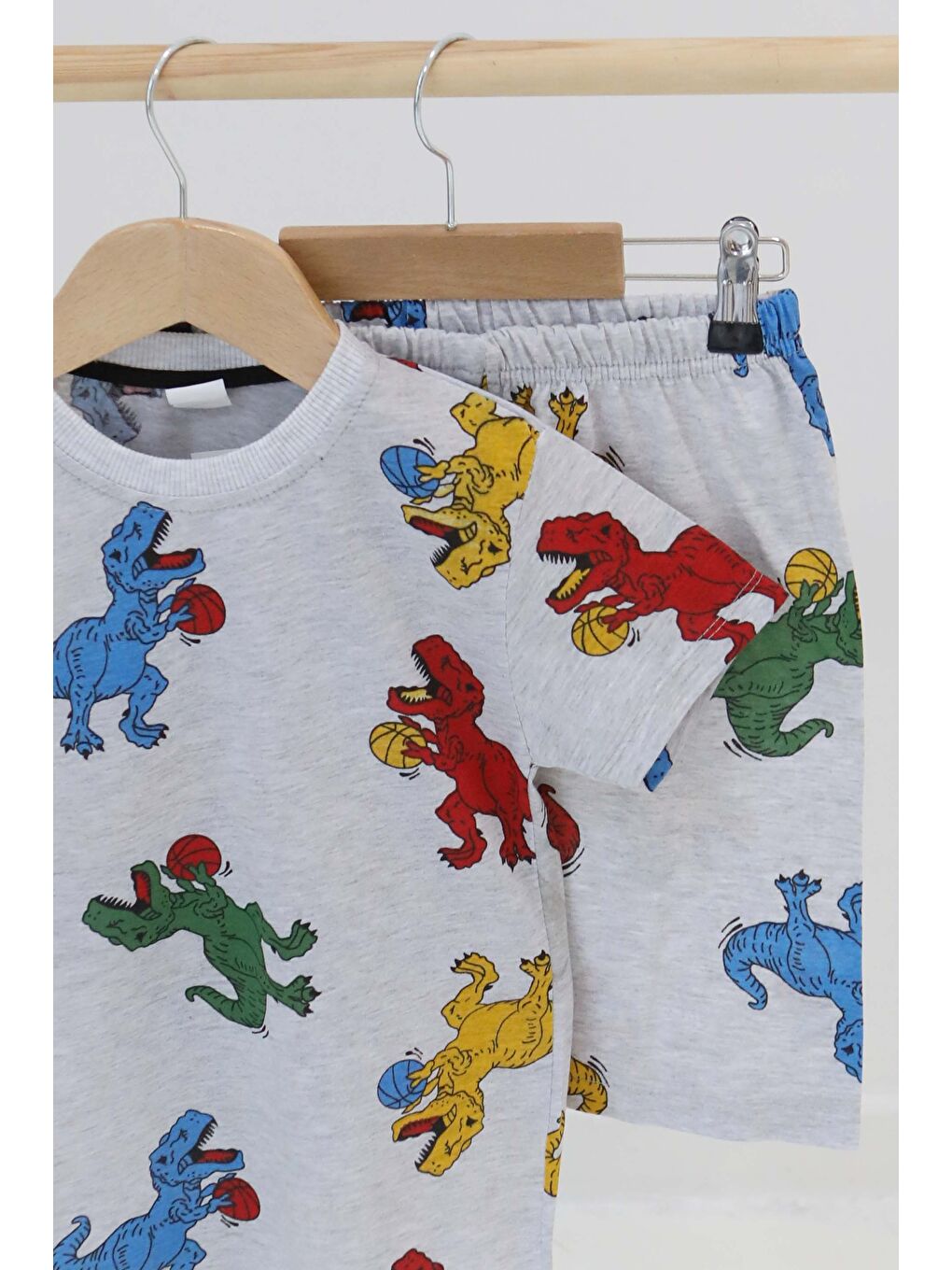 Erkek Çocuk Gri Baskılı Şortlu Takım - 27327-1