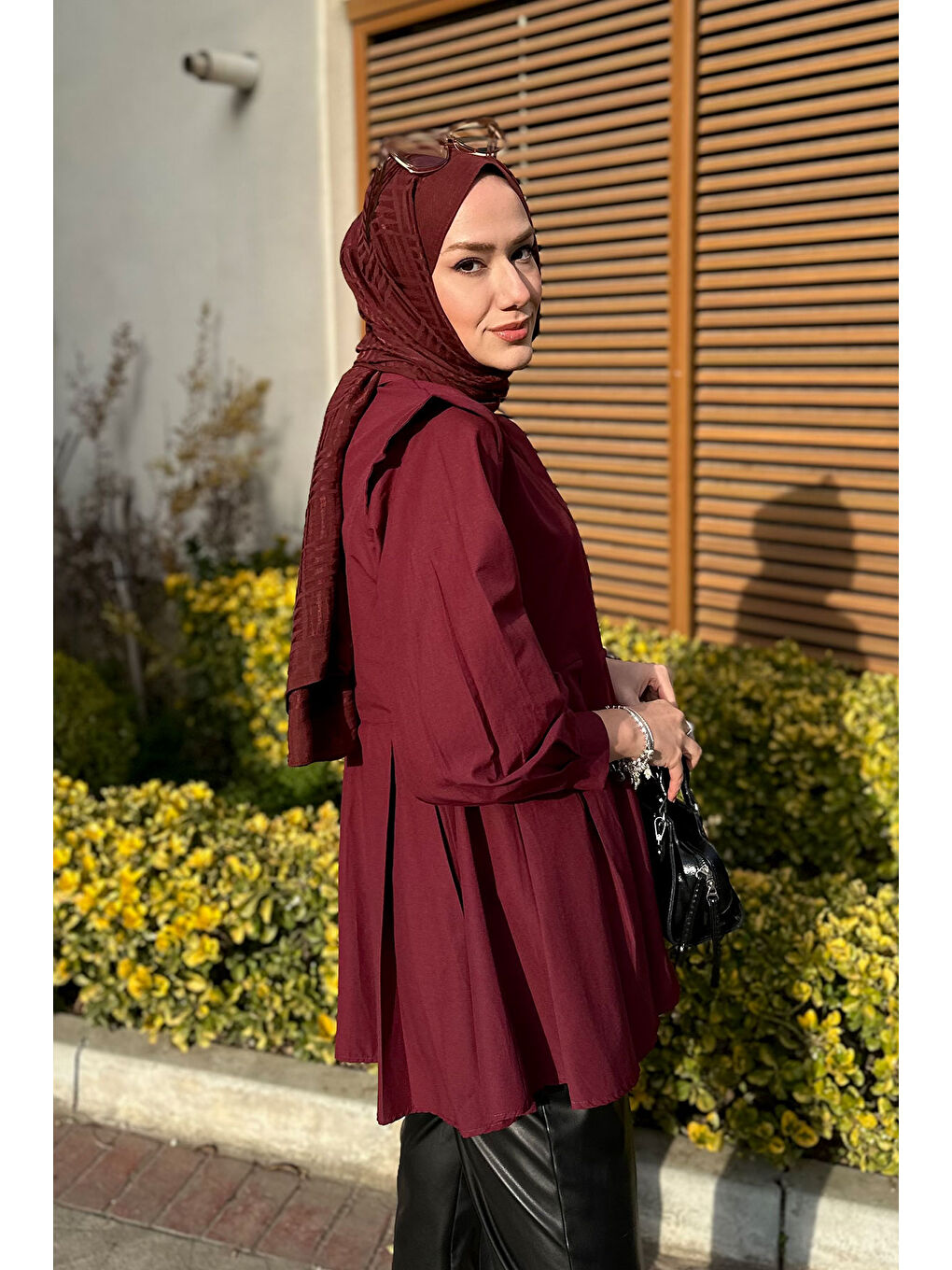 Eteği Pile Detaylı Gömlek  Bordo-3