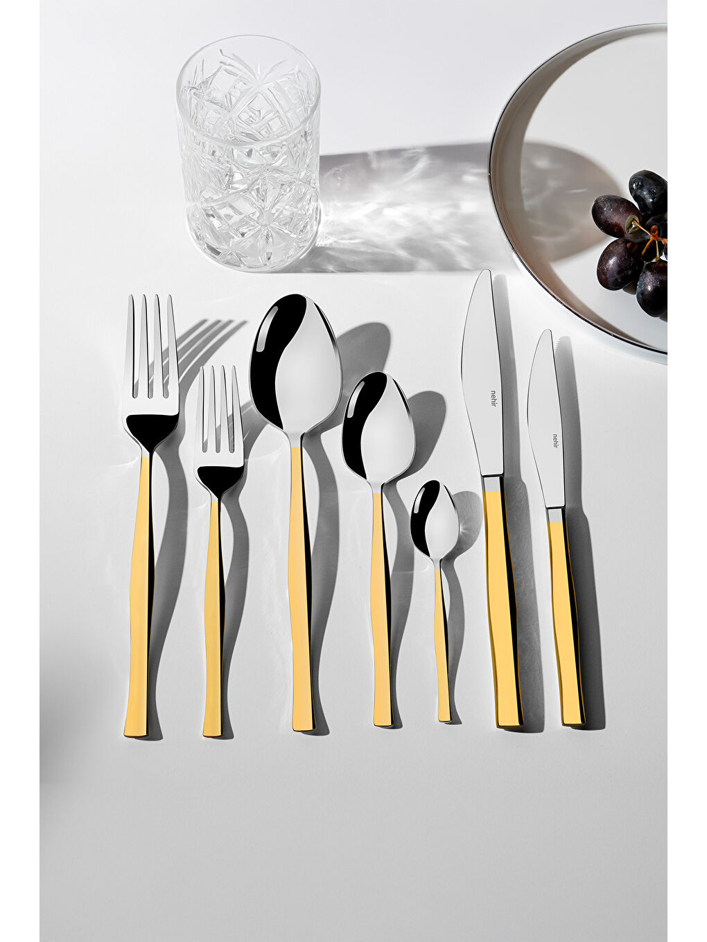 Sarı Zarif Altın Sade 12 Kişilik 84 Parça Kutulu Çatal Kaşık Bıçak Takımı