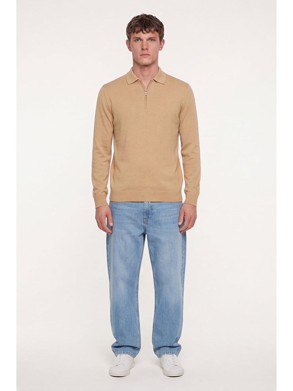 Erkek Açık Bej Normal Kesim Regular Fit Yünlü Düz Fermuarlı Polo Yaka Triko Kazak-1