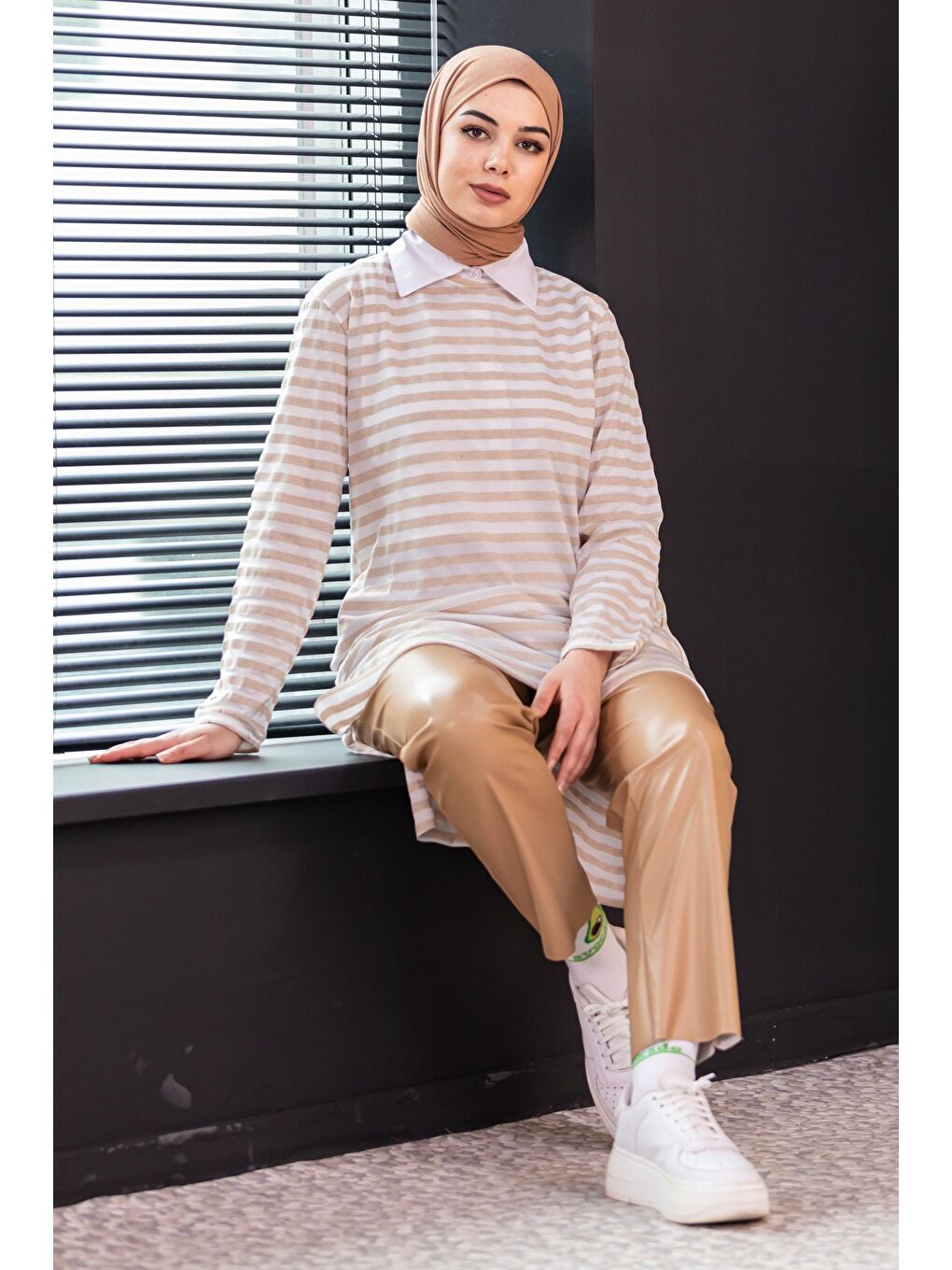 Bej Bisiklet Yaka Kadın Vizon Tunık - 3671-4