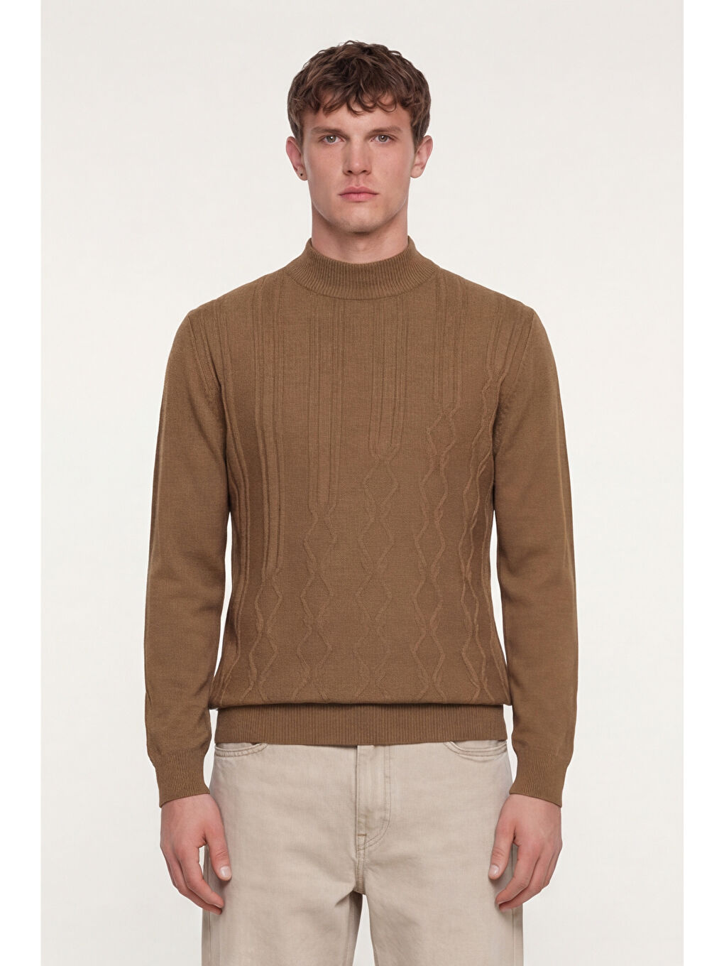 Kahverengi Erkek Camel Dar Kesim Slim Fit Yünlü Yarım Balıkçı Yaka Triko Kazak