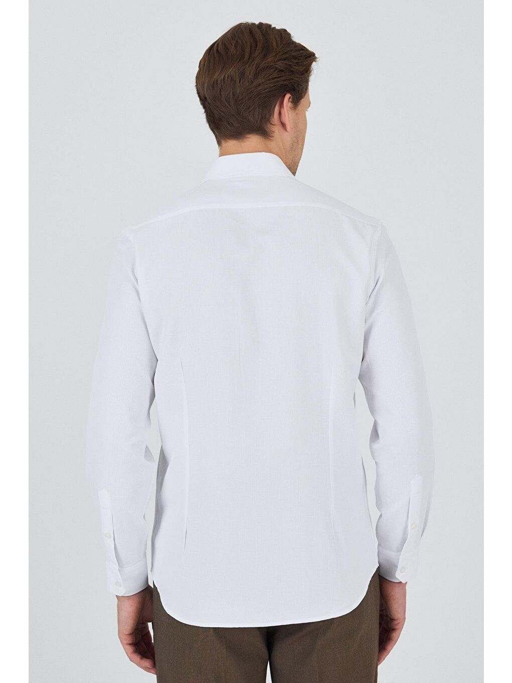 Beyaz Uzun Kol Desenli Armürlü Sert Yaka Cepsiz Pamuklu Classic Slim Fit Gömlek 1004250194-4