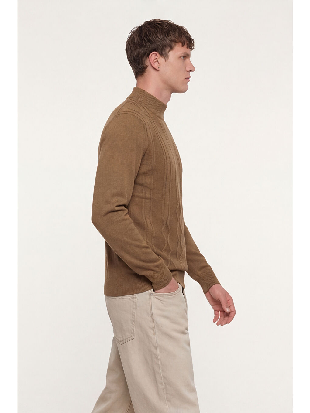 Kahverengi Erkek Camel Dar Kesim Slim Fit Yünlü Yarım Balıkçı Yaka Triko Kazak-2