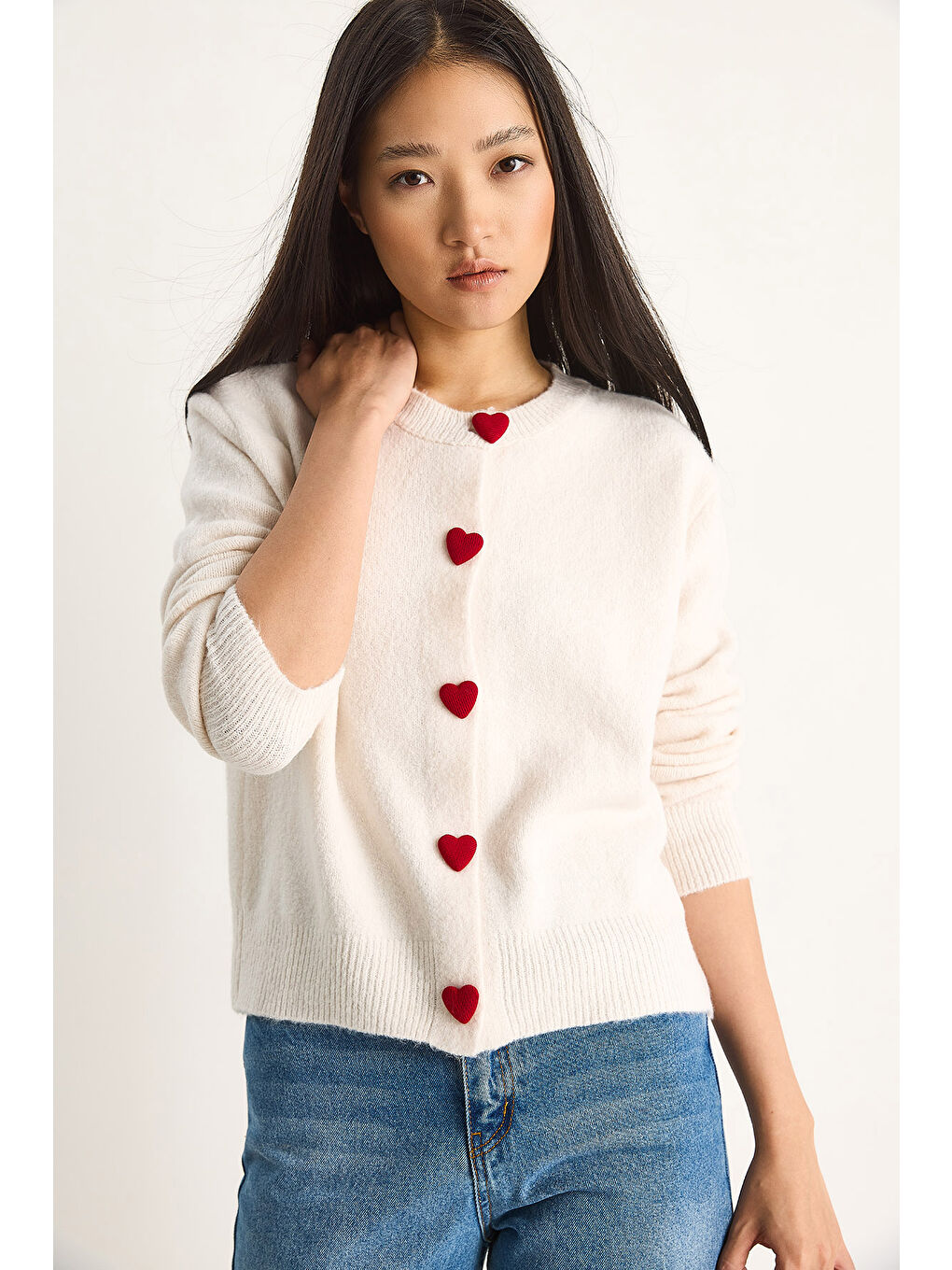 Bej Kadın Kalp Düğmeli Triko Hırka-2