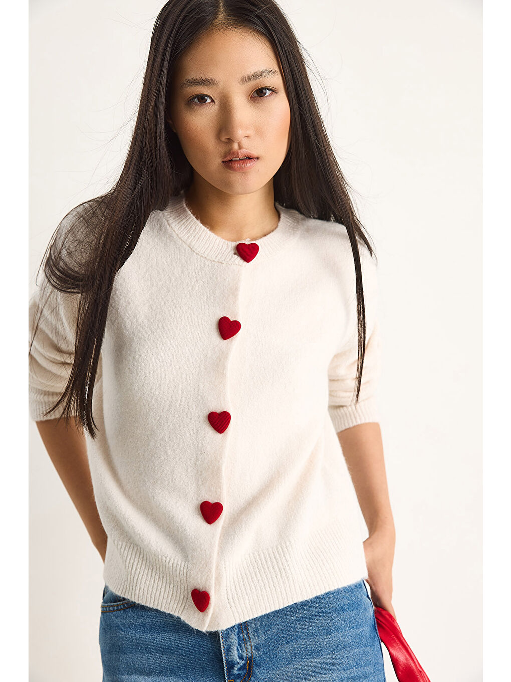 Bej Kadın Kalp Düğmeli Triko Hırka-3