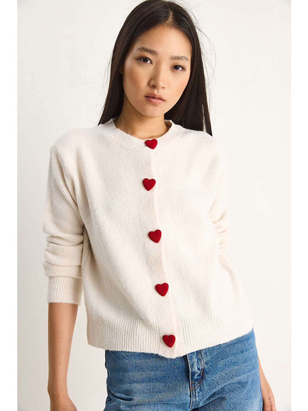 Bej Kadın Kalp Düğmeli Triko Hırka-4