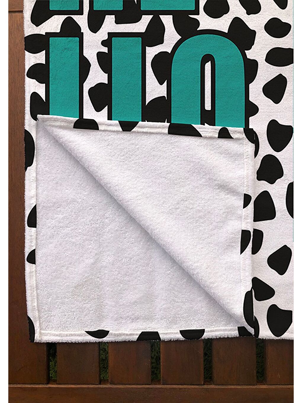 Karışık Modern Tasarımlı Baskılı  Plaj Havlusu   Yumuşak  Emici ve Dayanıklı   75x150 cm-1