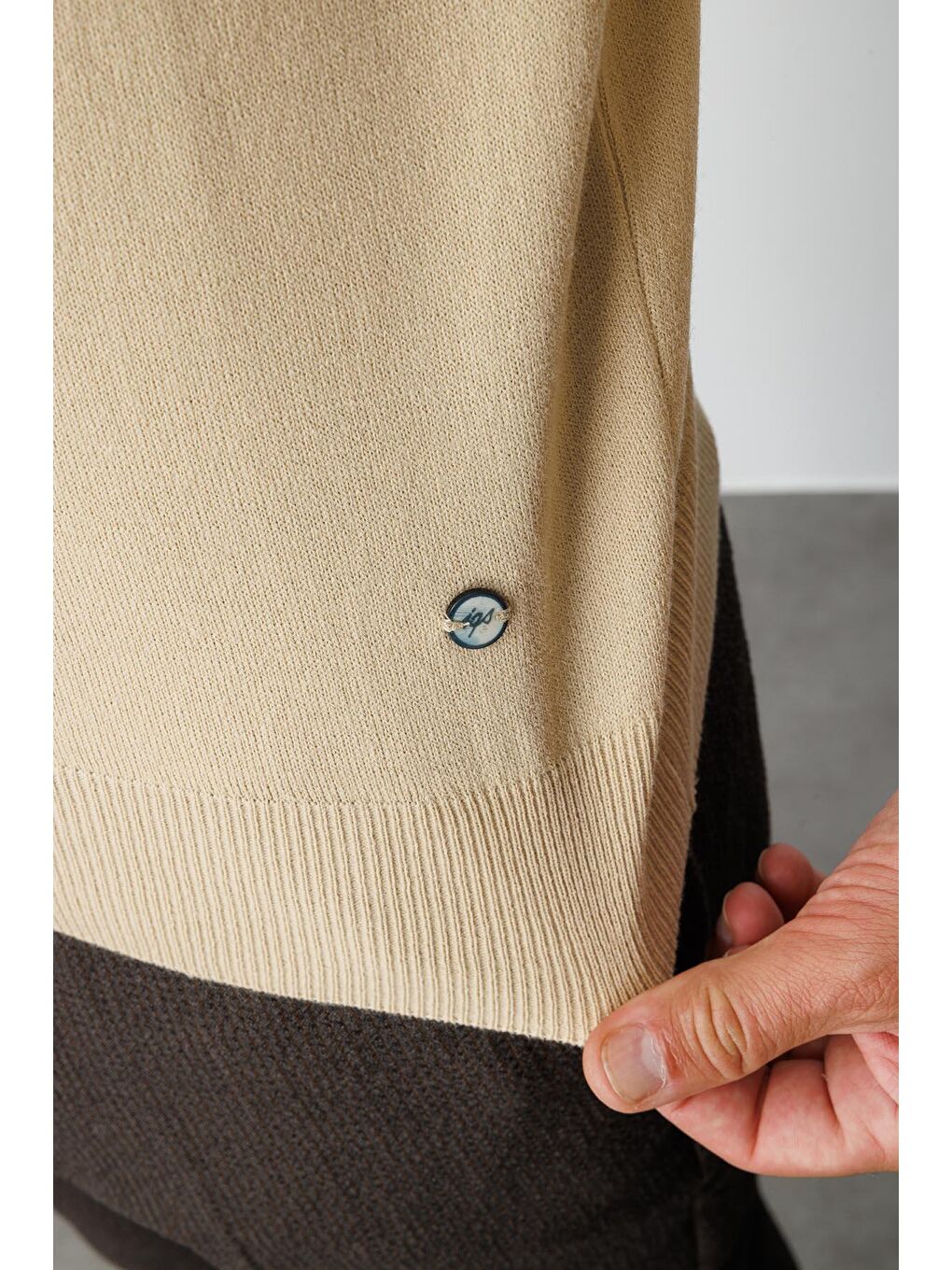 Bej Dar Kalıp Yarım Balıkçı Düz Uzun Kollu Triko-2