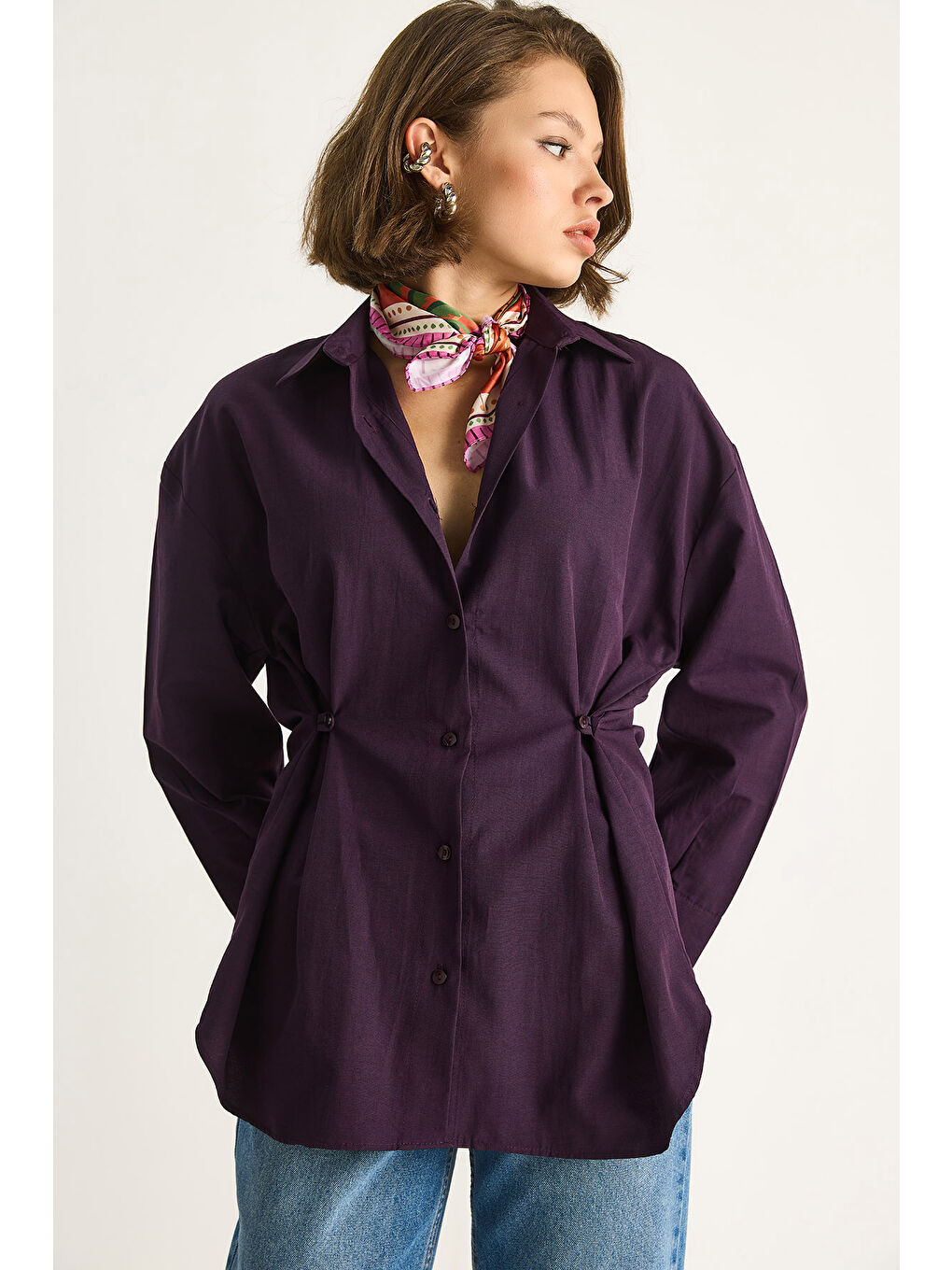 Mürdüm Kadın Belden Düğme Detaylı Regular Gömlek-3