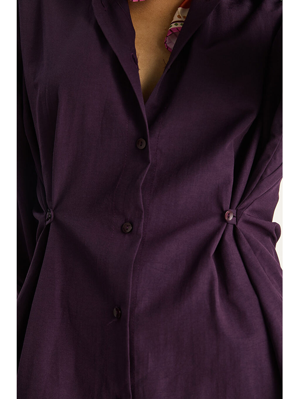 Mürdüm Kadın Belden Düğme Detaylı Regular Gömlek-5