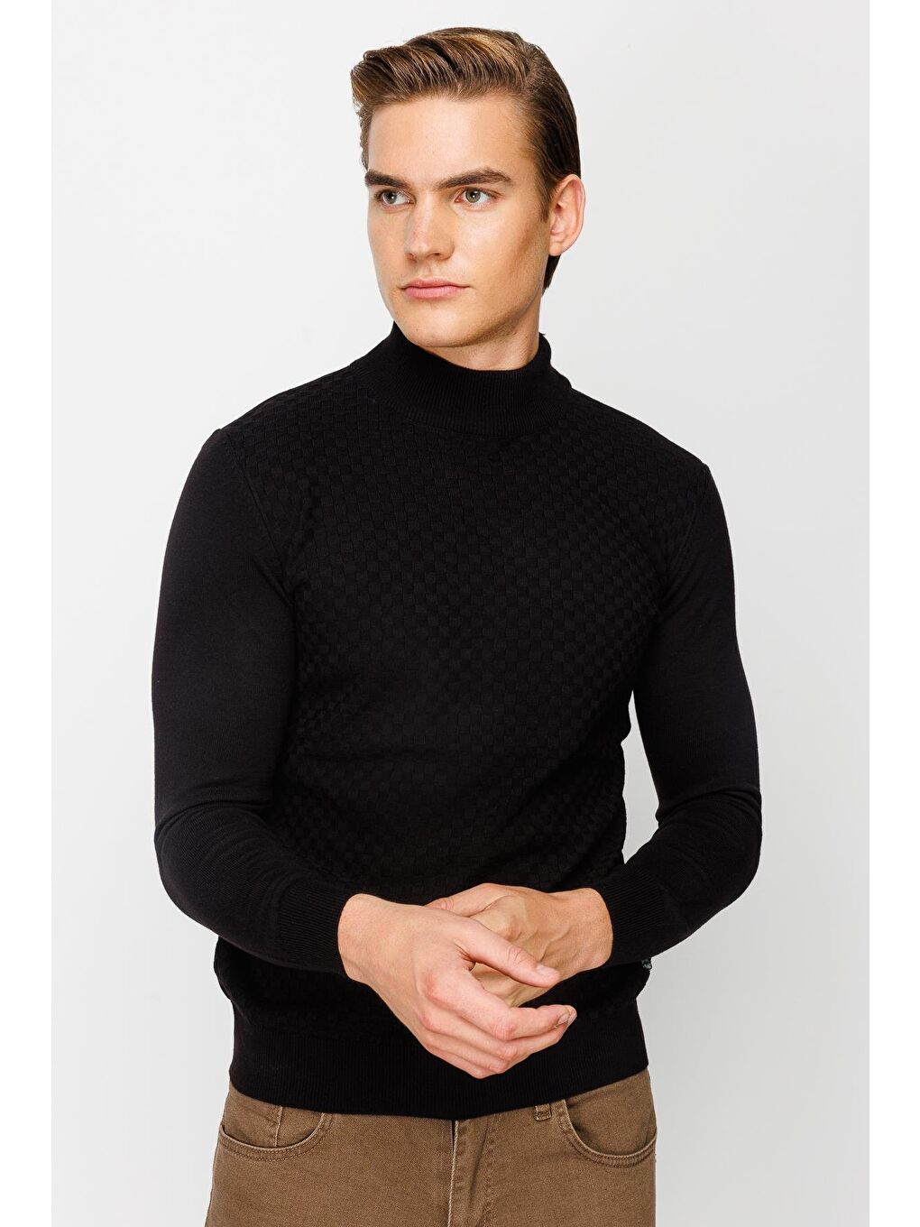 Siyah Dar Kalıp Yarım Balıkçı Düz Uzun Kollu Triko-6