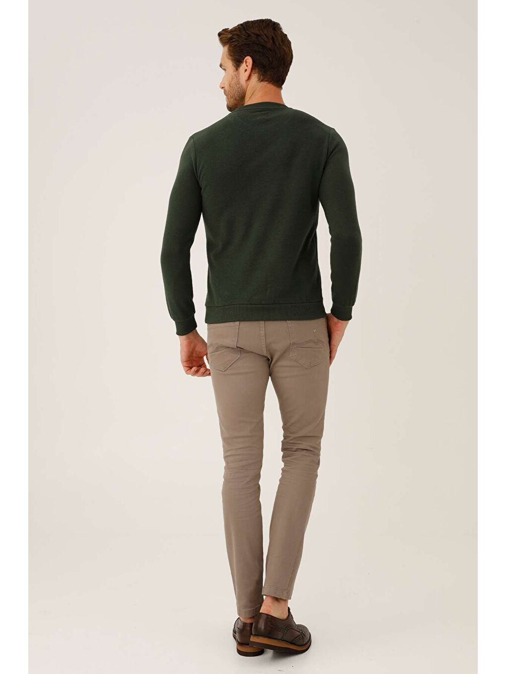 Haki Rahat Kalıp Bisiklet Yaka Düz Uzun Kollu Triko-1