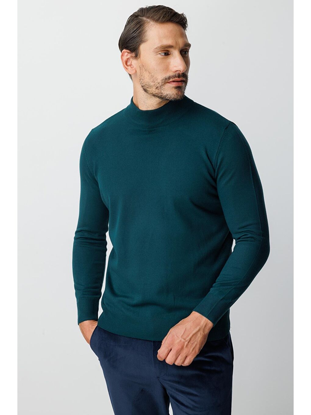 Yeşil Petrol Dar Kalıp Yarım Balıkçı Düz Uzun Kollu Triko-1