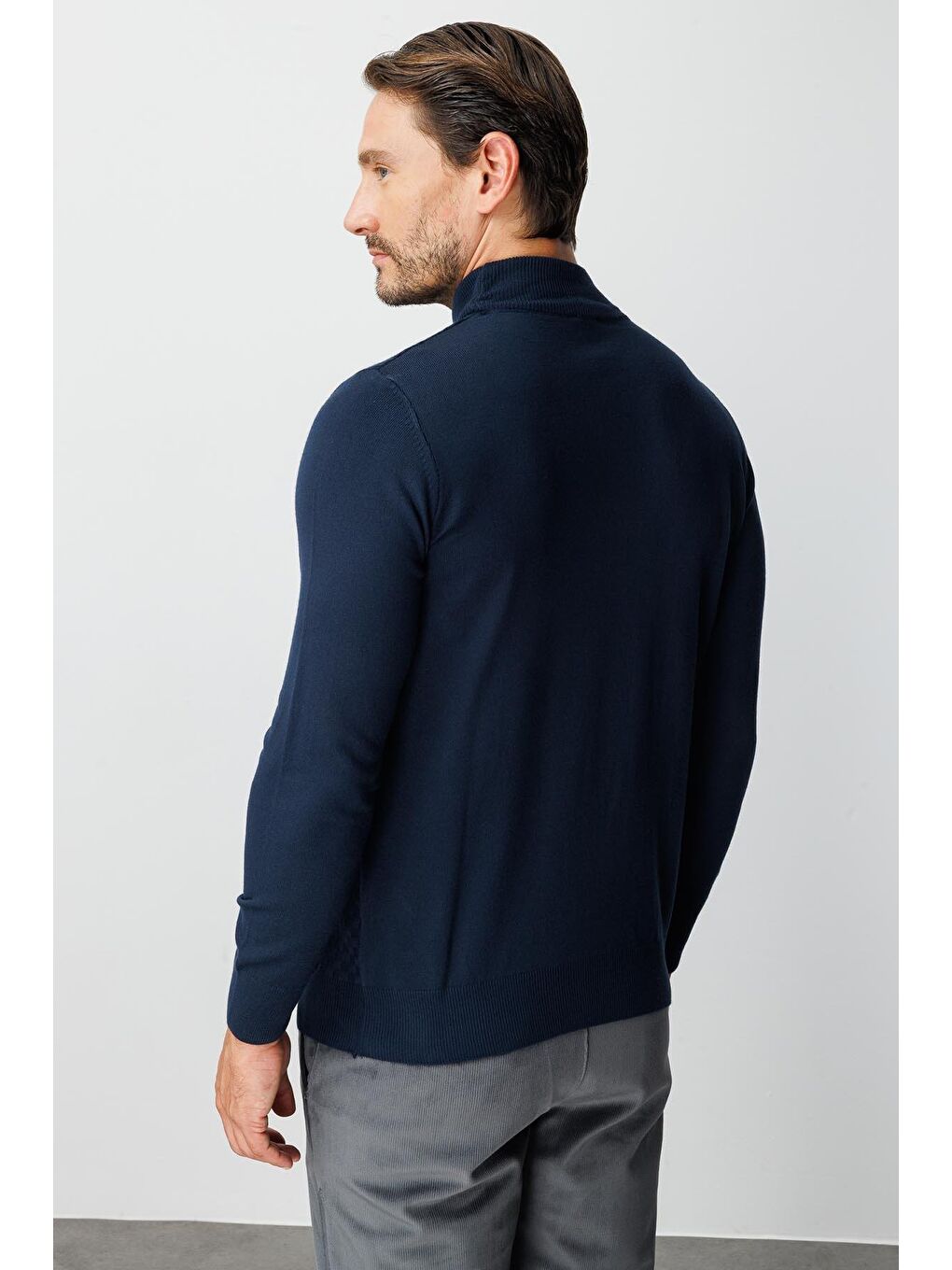 Lacivert Dar Kalıp Yarım Balıkçı Düz Uzun Kollu Triko-3