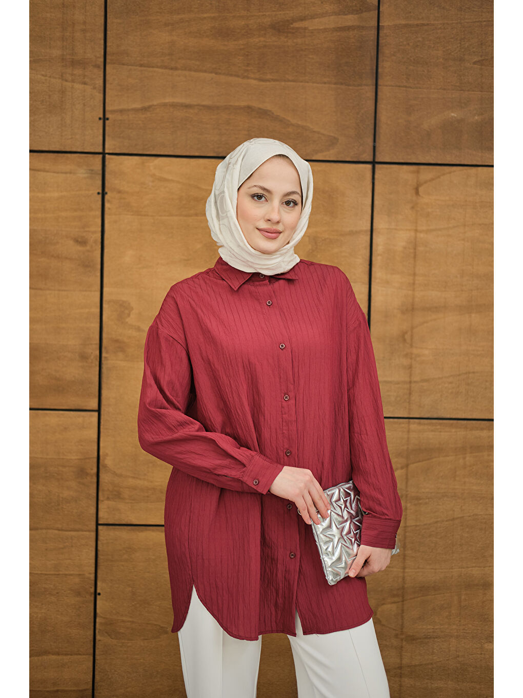 Kadın Krinkıl Kumaş Düğme Detay Gömlek Bordo-3
