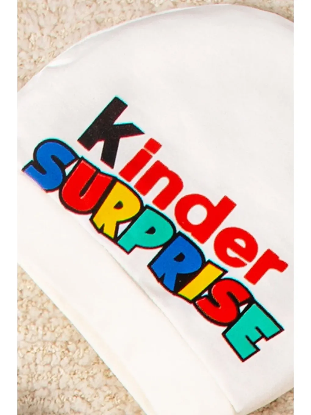 Beyaz Kinder Sürpriz Tulum Bere Takım-5