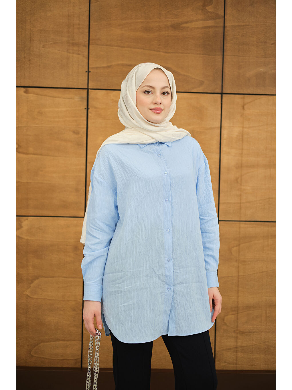 Kadın Krinkıl Kumaş Düğme Detay Gömlek Bebe Mavi