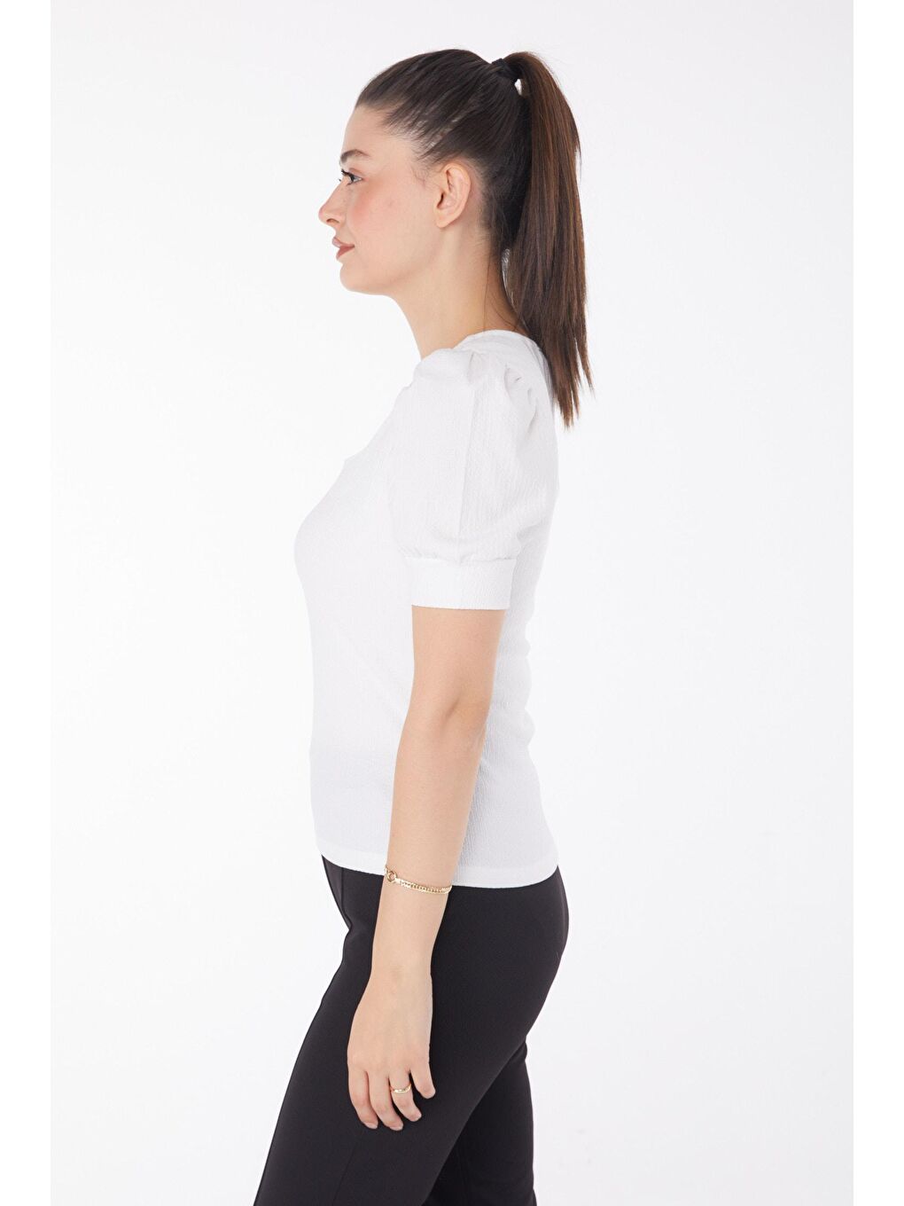 Orta Kadın Beyaz Kare Yaka Bluz - 25873-3