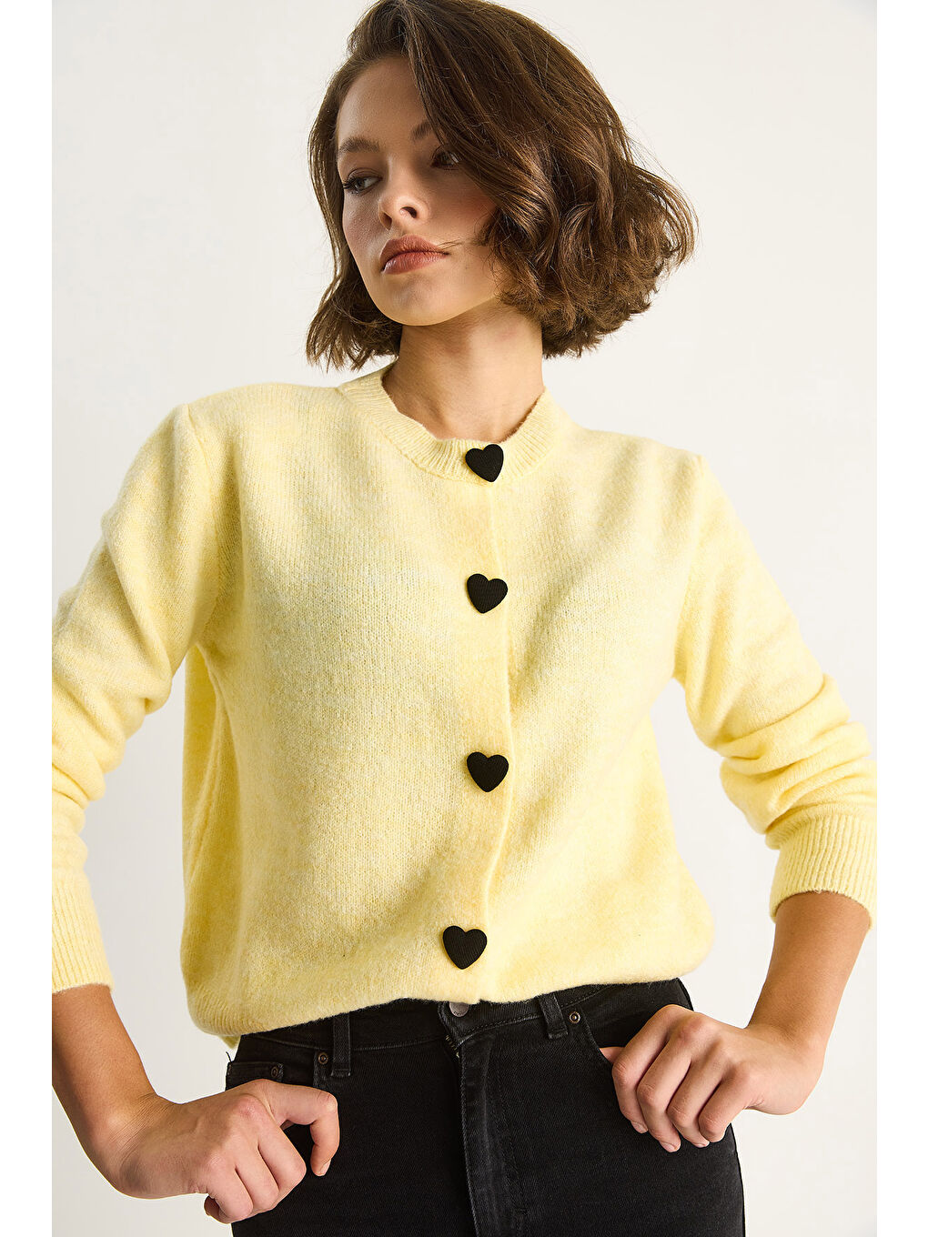 Sarı Kadın Kalp Düğmeli Triko Hırka-4