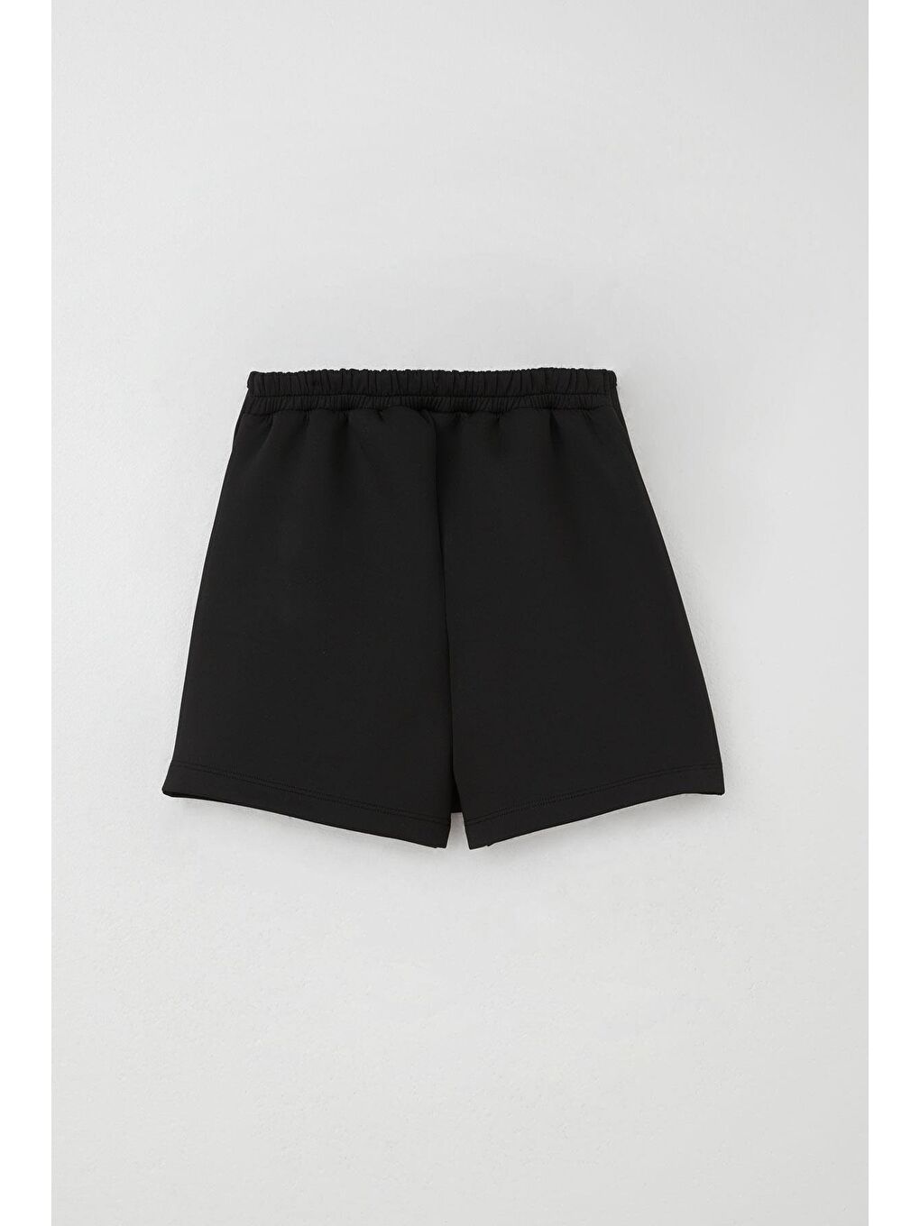 Kız Çocuk Şort Etek Düğme Aksesuarlı Beli Lastikli Siyah (6-10 Yaş)-1