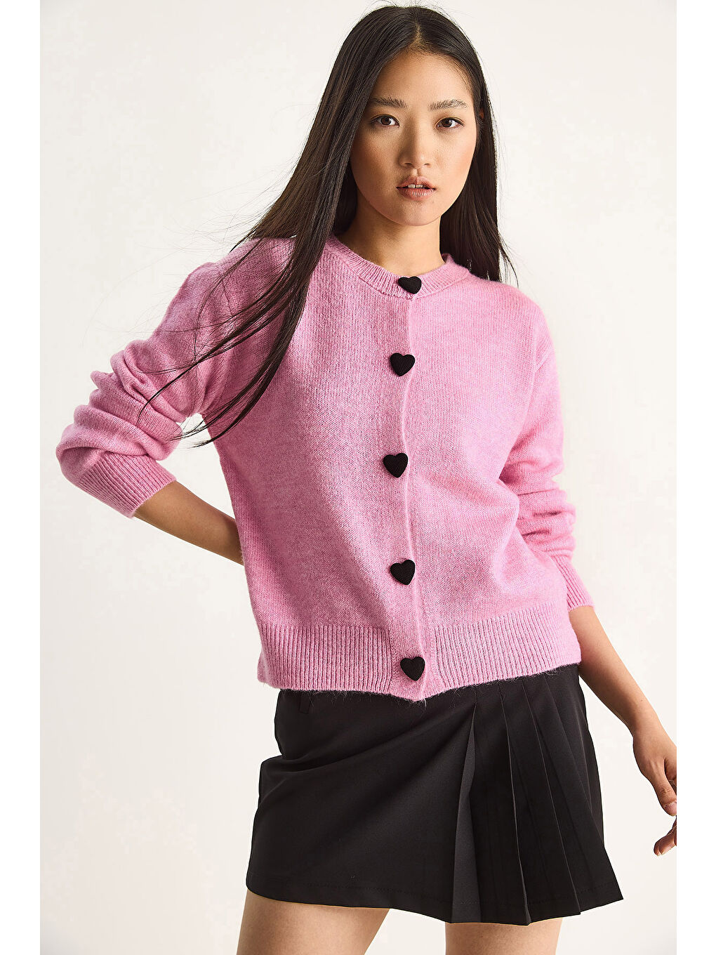 Pembe Kadın Kalp Düğmeli Triko Hırka-1