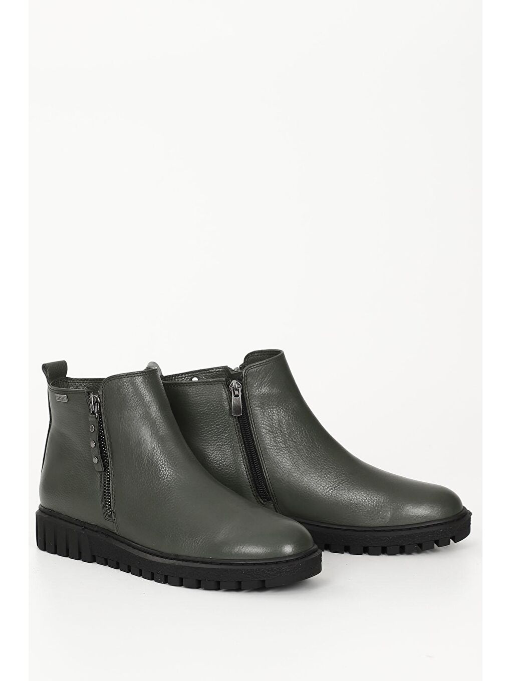 HAKİ  Hakiki Deri Yuvarlak Burun Kauçuk Taban Fermuarlı Kadın Günlük Bot 52428