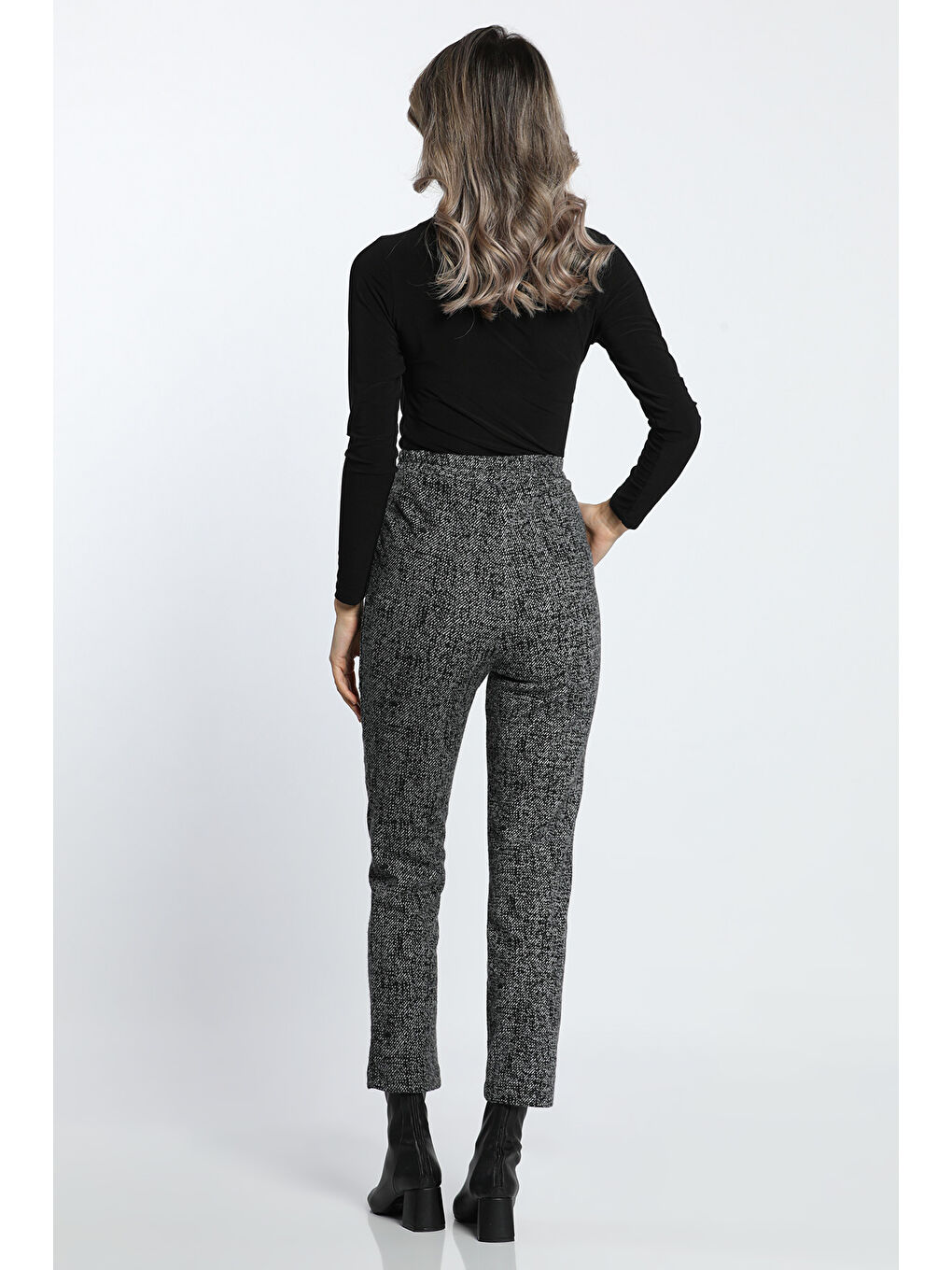 Siyah Kadın Desenli Yüksek Bel Beli Düğme Detaylı Pantolon-5