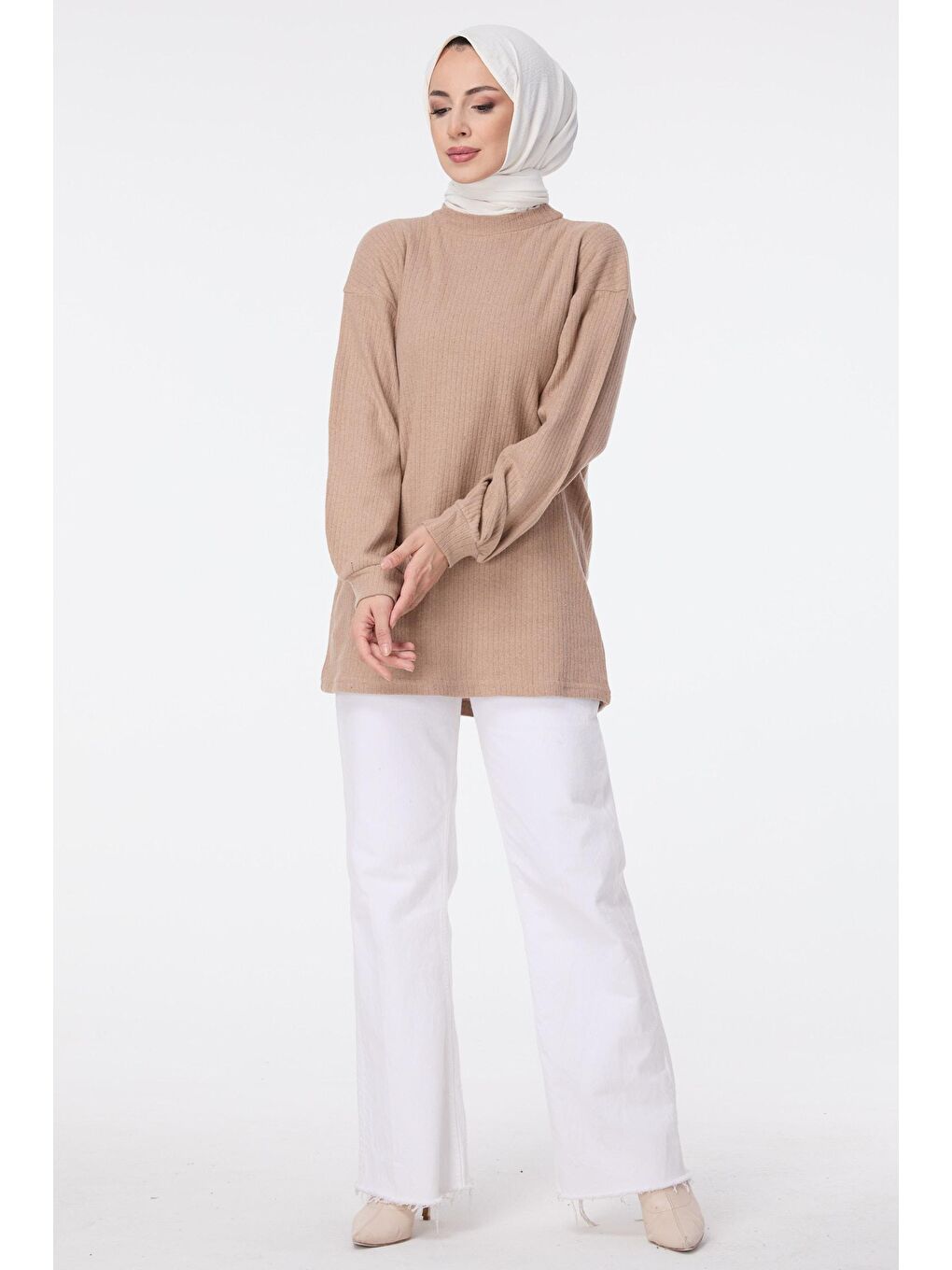 Yarım Balıkçı Yaka Kadın Bej Tunik - 23606-1