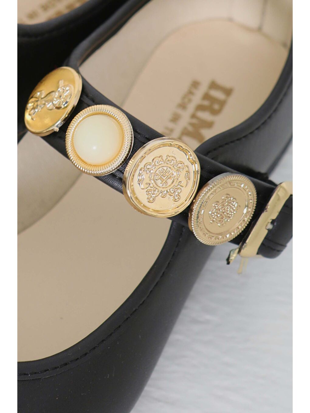 Kadın Siyah Taş Detaylı Babet Ayakkabı - 27112-5