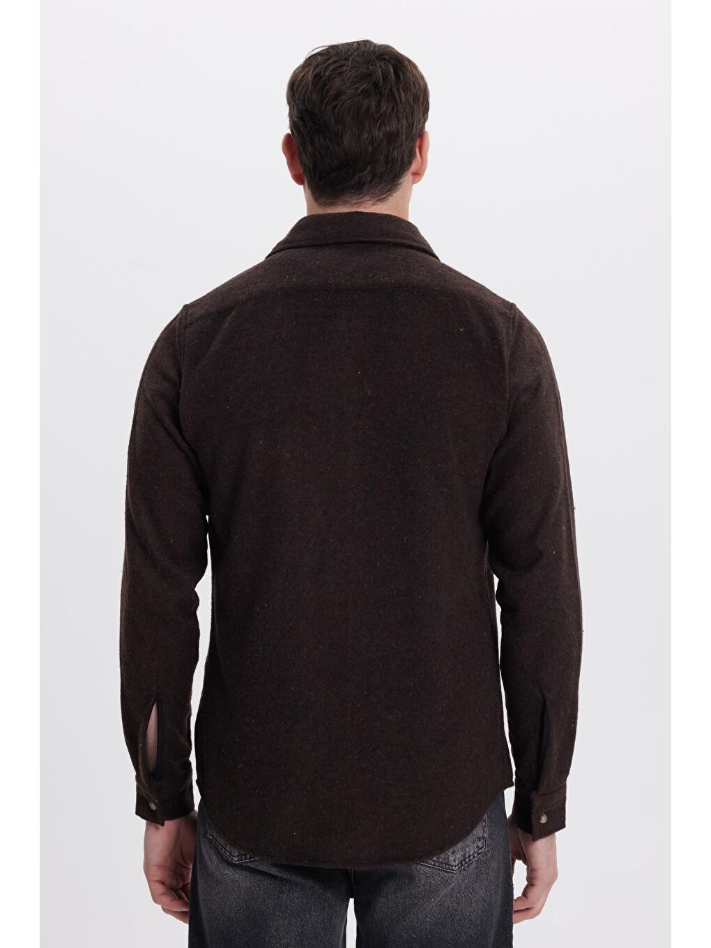 Kahverengi Erkek Slim Fit Tek Cep Kapaklı Düz Oduncu Spor Koyu Kahve Gömlek-6
