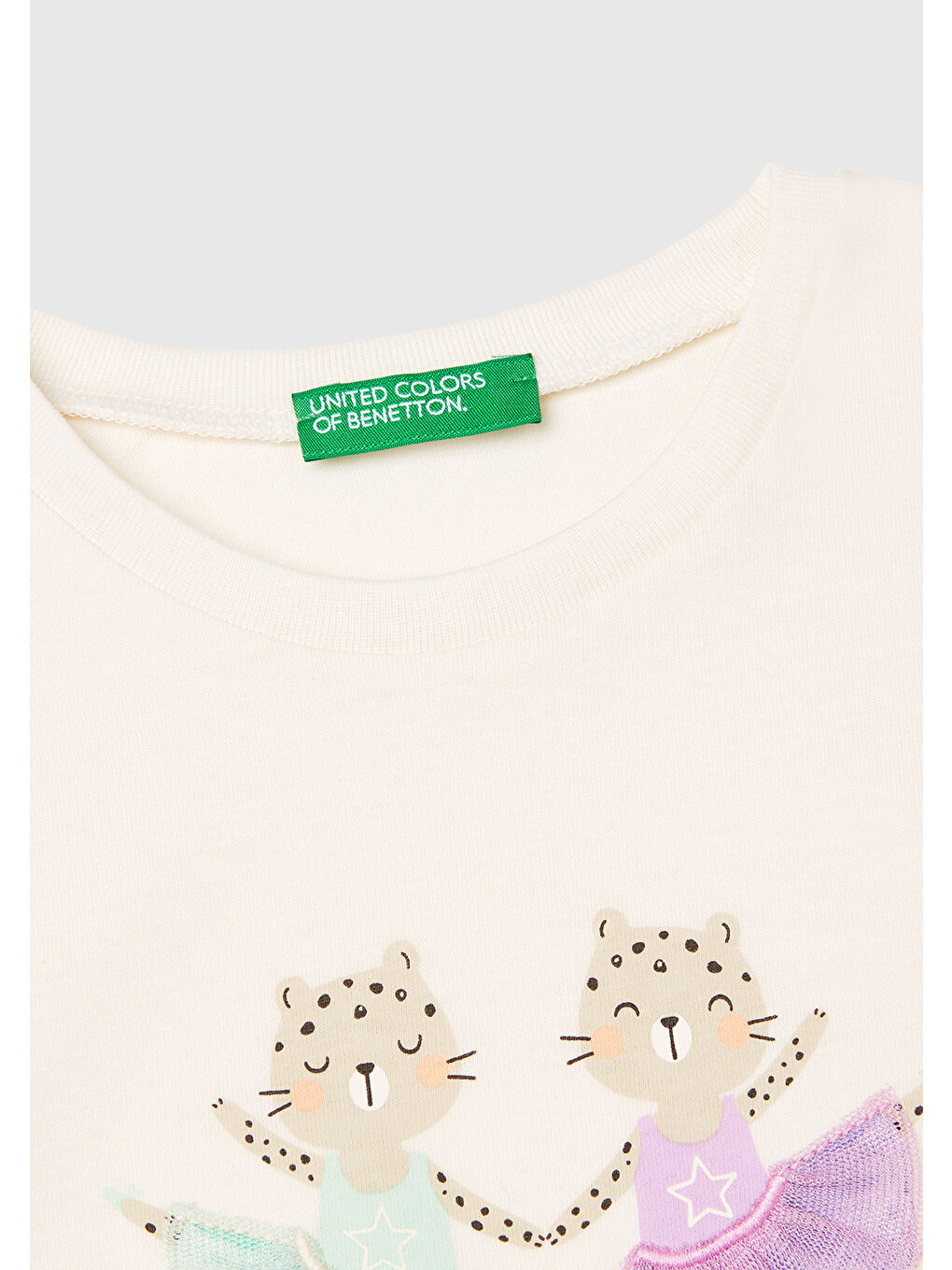 Kız Çocuk Ekru Önü Baskılı Tül Aplikli Yırtmaçlı T-Shirt-2