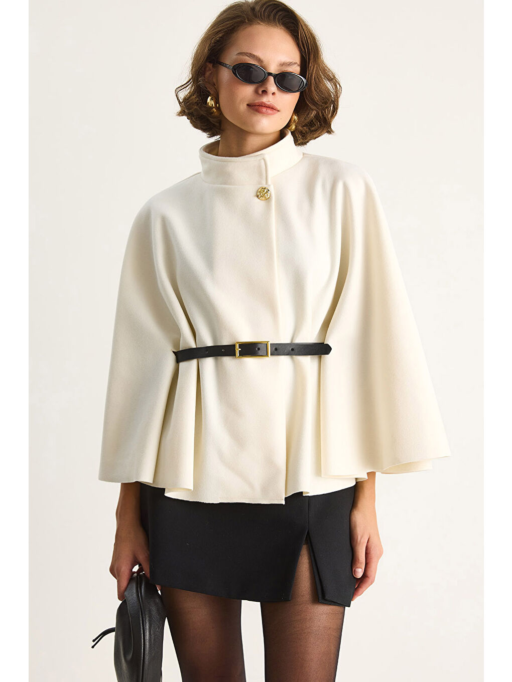 Ekru Kadın Gold Düğme Detaylı Kemerli Panço