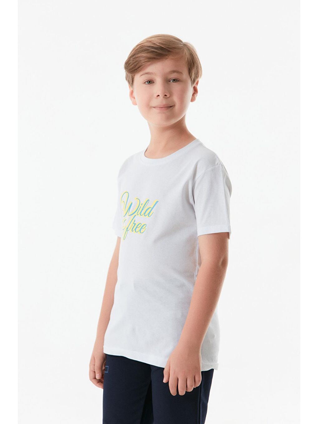Beyaz Önü Ve Arkası Baskılı Erkek Çocuk Tişört-1