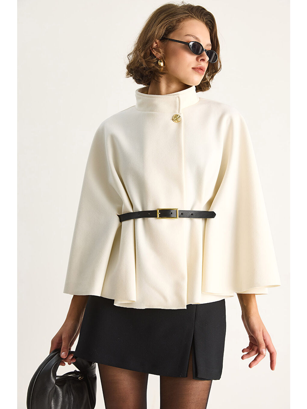 Ekru Kadın Gold Düğme Detaylı Kemerli Panço-3