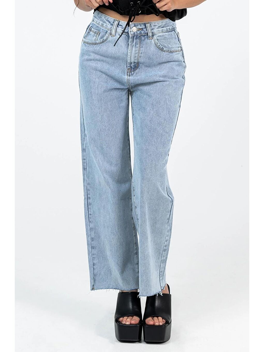 Madmext Açık Mavi Relaxed Fit Kadın Jeans