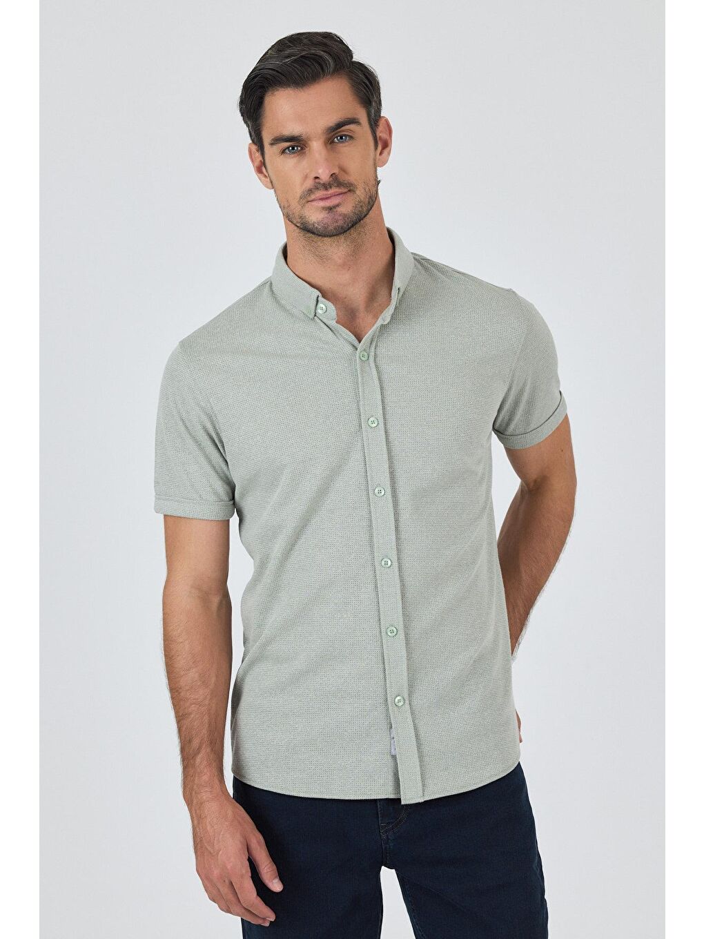 Koyu Yeşil Kısa Kol Düz Örme Düğmeli Yaka Cepsiz Pamuklu Classic Slim Fit Gömlek 1004250155_700