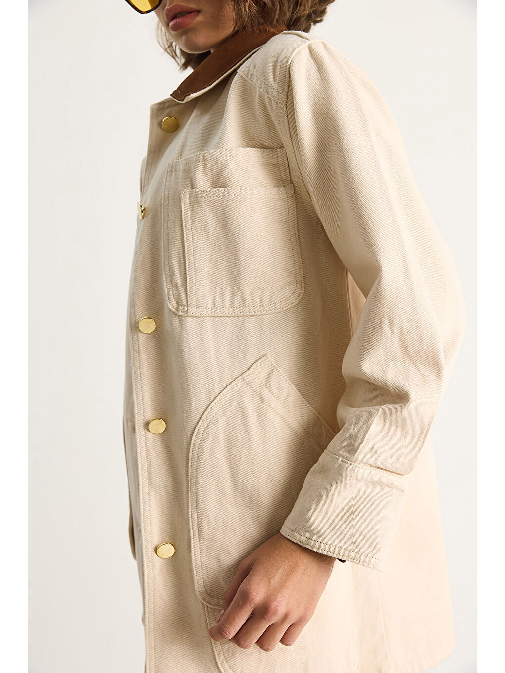 Bej Kadın Süet Kontrast Yaka Cep Detaylı Garnili Gabardin Ceket-5