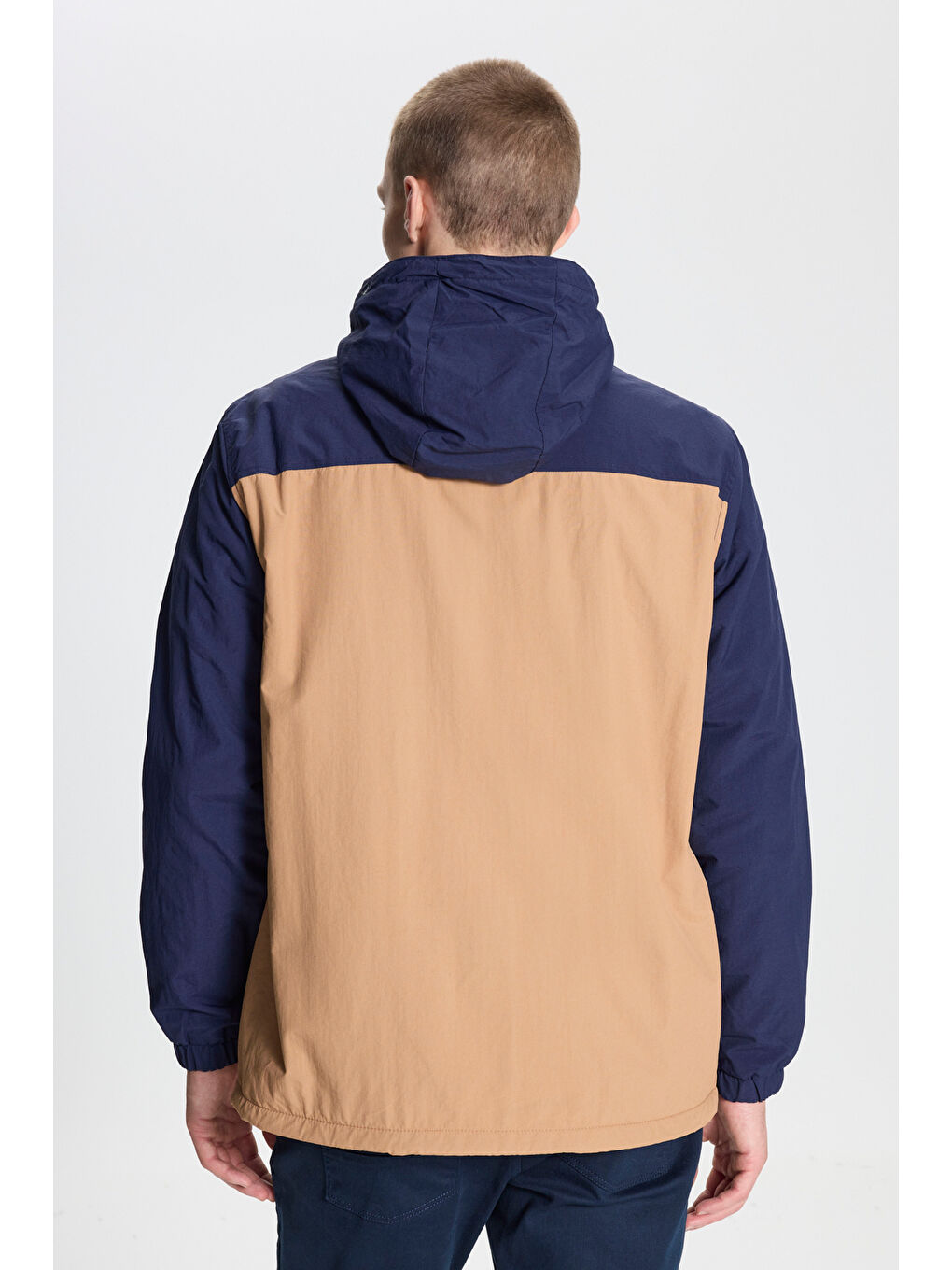 Erkek Lacivert-Vizon Standart Fit Normal Kesim Dik Yaka Soğuk Geçirmez İçi Polarlı Kapüşonlu Mont-4