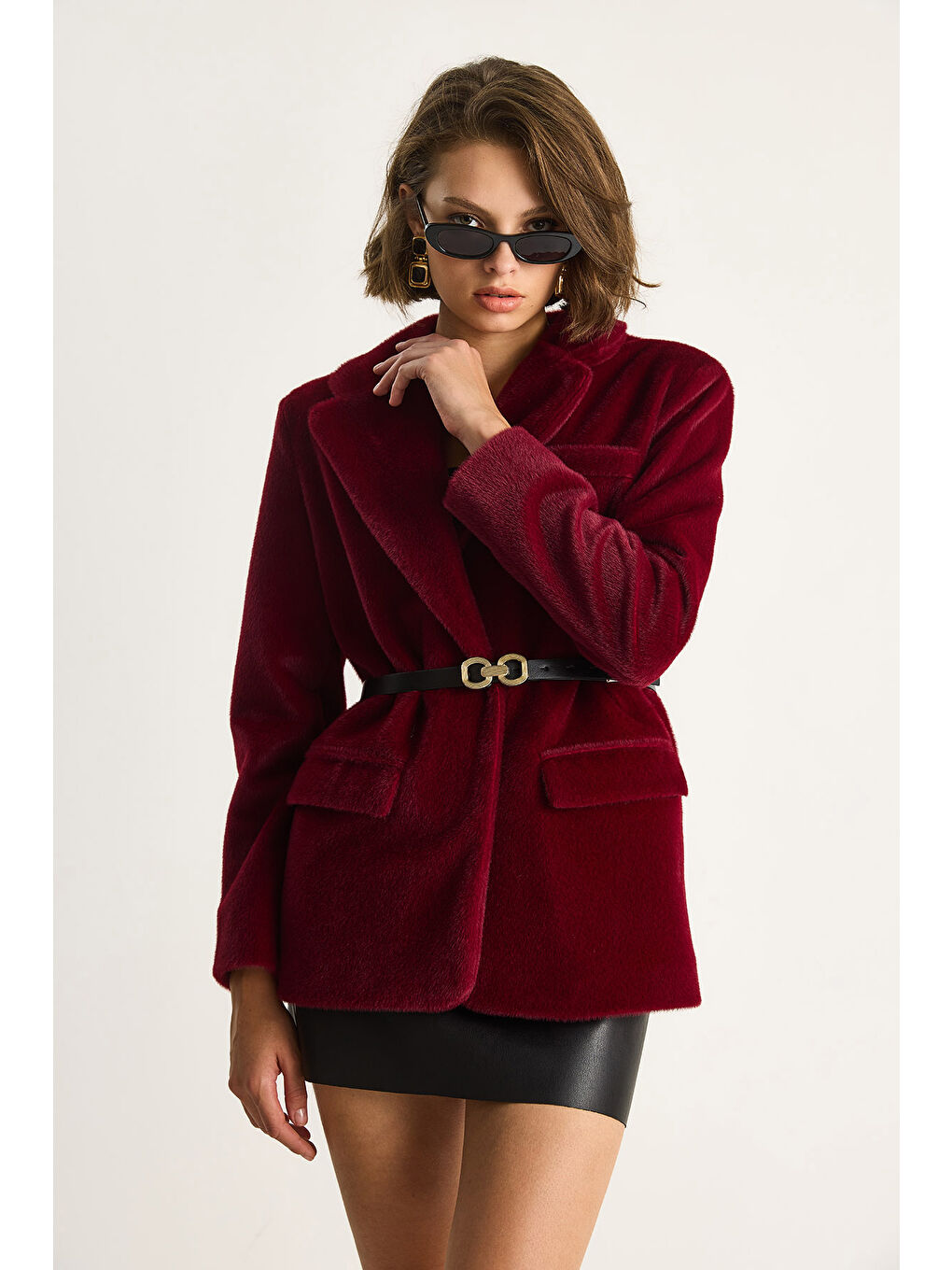 Bordo Kadın Cep Detaylı Astarlı Kemerli Pelüş Dokulu Blazer Ceket-3