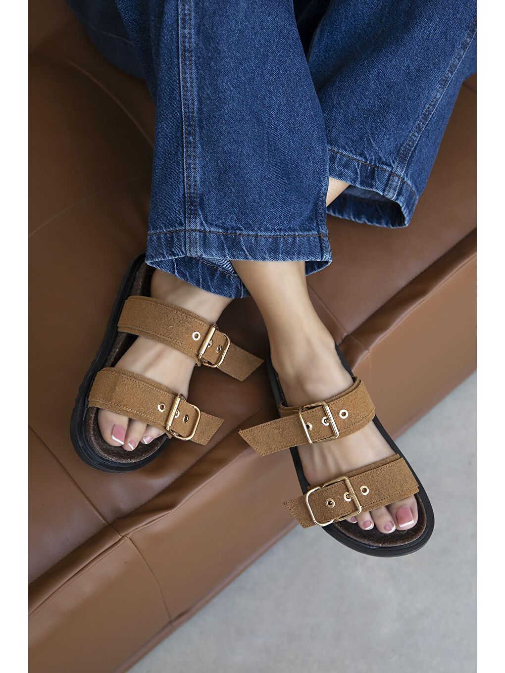 Kahverengi Gita Kadın Toka Detay Günlük Konfor Süet Terlik Taba-1