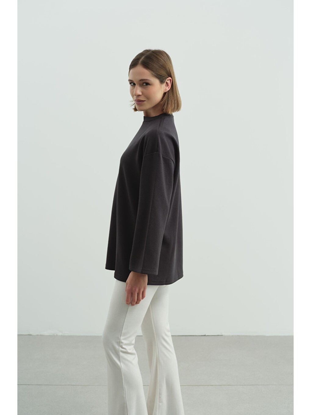 Gri Oversize Basic Sweatshirt 980 Füme-2