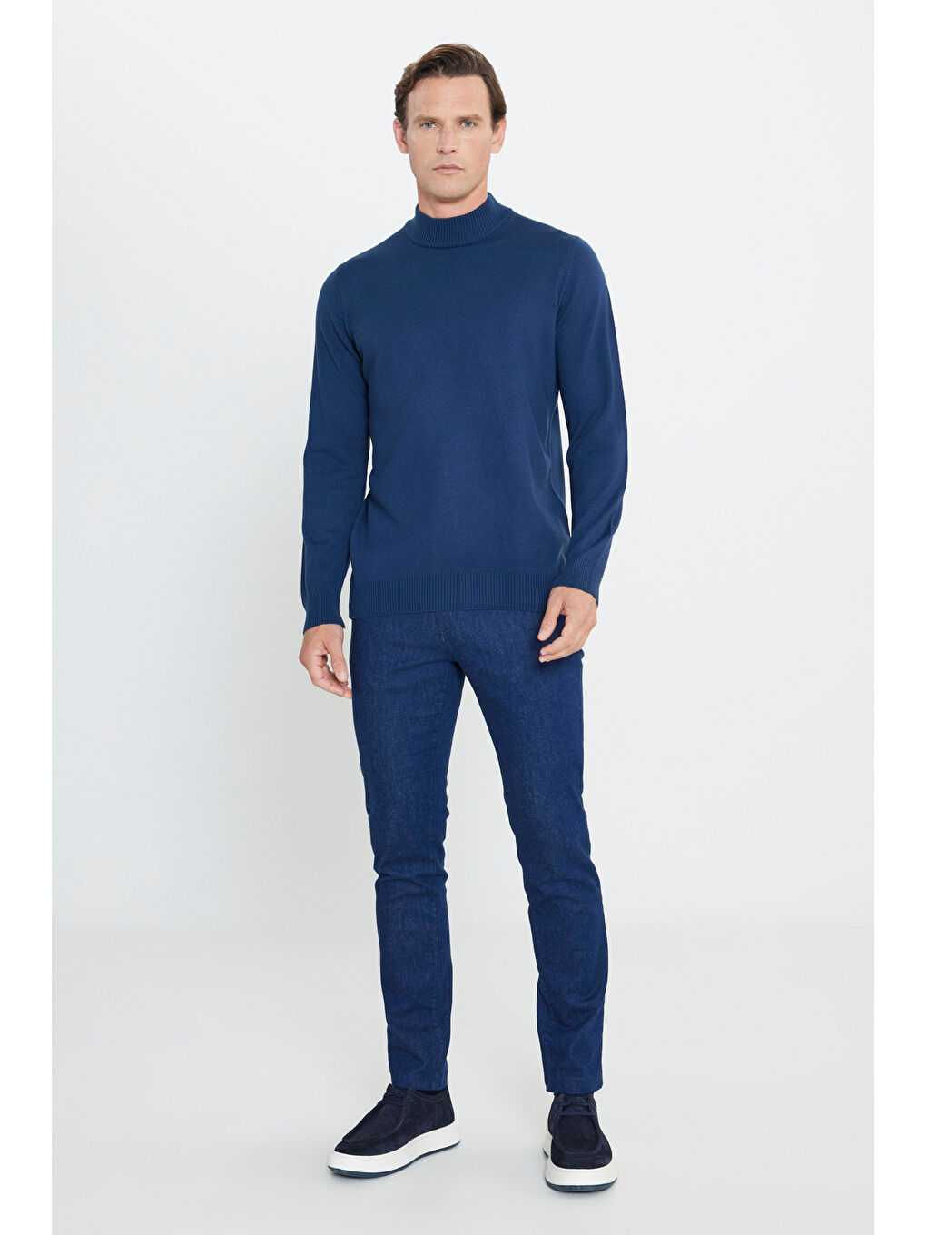 Erkek Koyu Mavi Tüylenme Yapmayan Anti-Pilling Standart Fit Yarım Balıkçı Yaka Triko Kazak-1