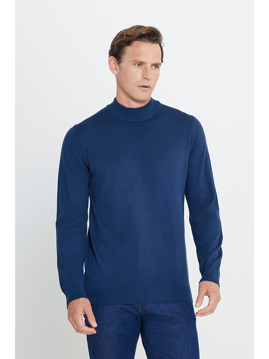 Erkek Koyu Mavi Tüylenme Yapmayan Anti-Pilling Standart Fit Yarım Balıkçı Yaka Triko Kazak-2