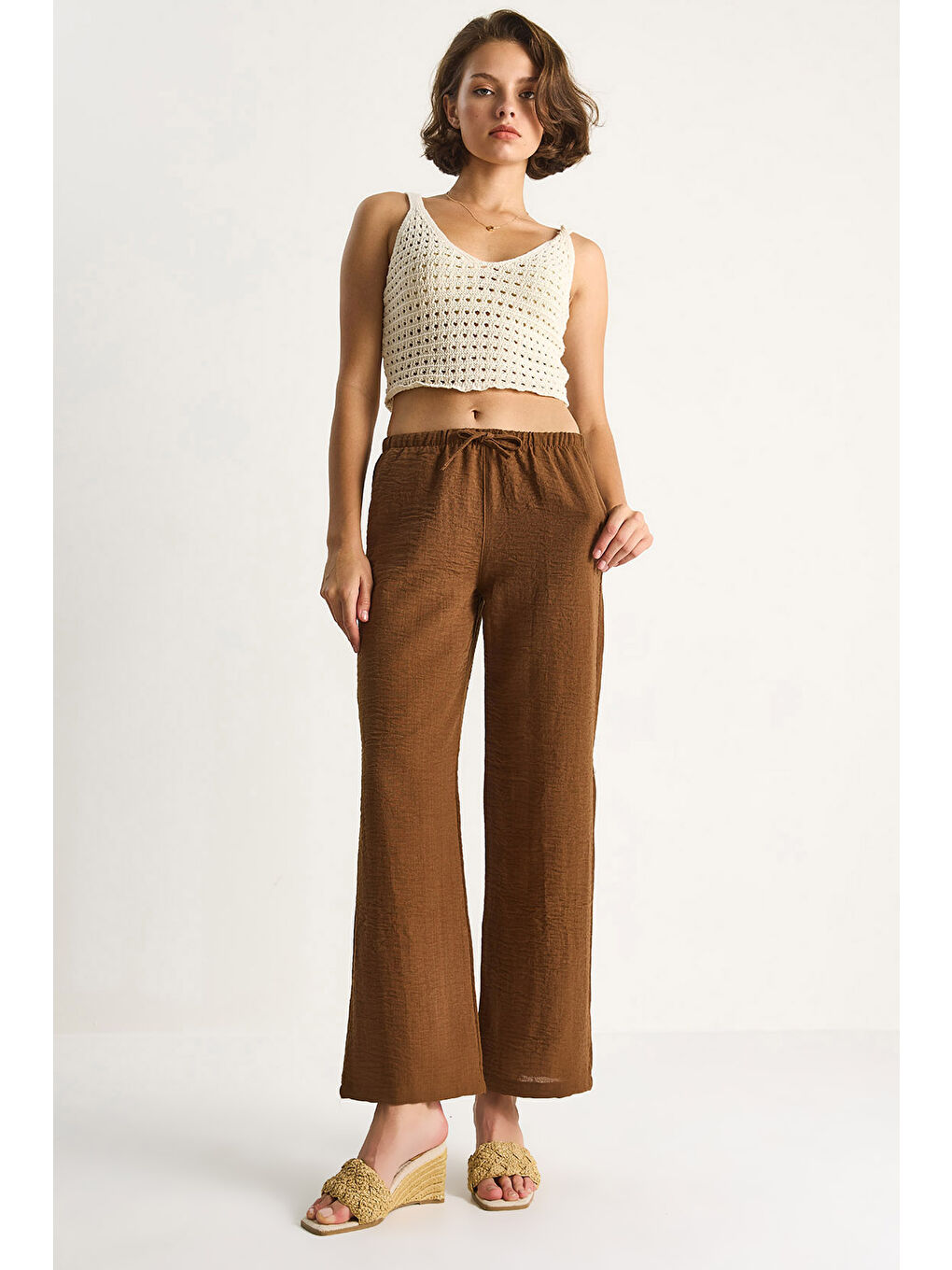 Kahverengi Kadın Beli Bağlamalı Cep Detaylı Keten Palazzo Pantolon R