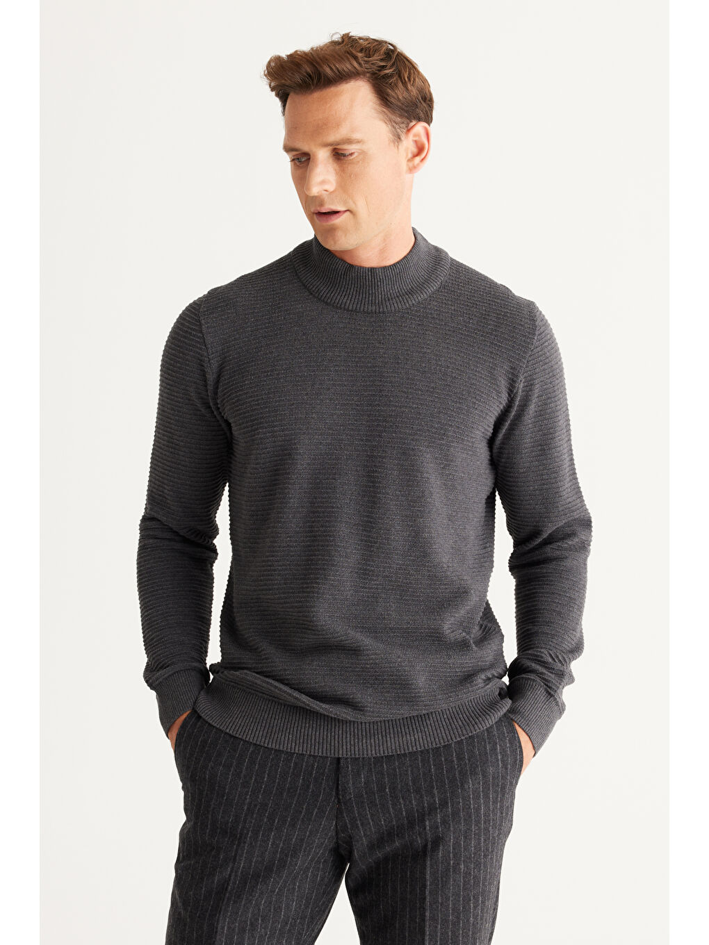 Erkek Antrasit-Melanj Recycle Standart Fit Yarım Balıkçı Yaka Pamuklu Desenli Triko Kazak-3