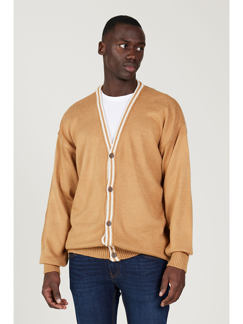 Bej Erkek KARAMEL-EKRU Standart Fit Normal Kesim V Yaka Triko Hırka-2