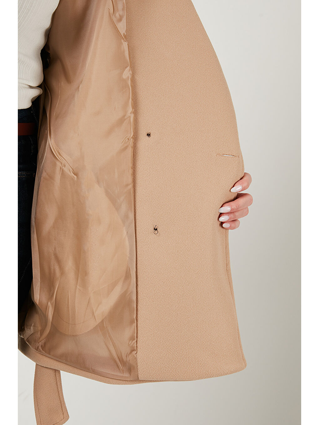 Kahverengi Oversize Fit Kruvaze Yaka Kuşaklı Kaşe Kaban 6839669-4